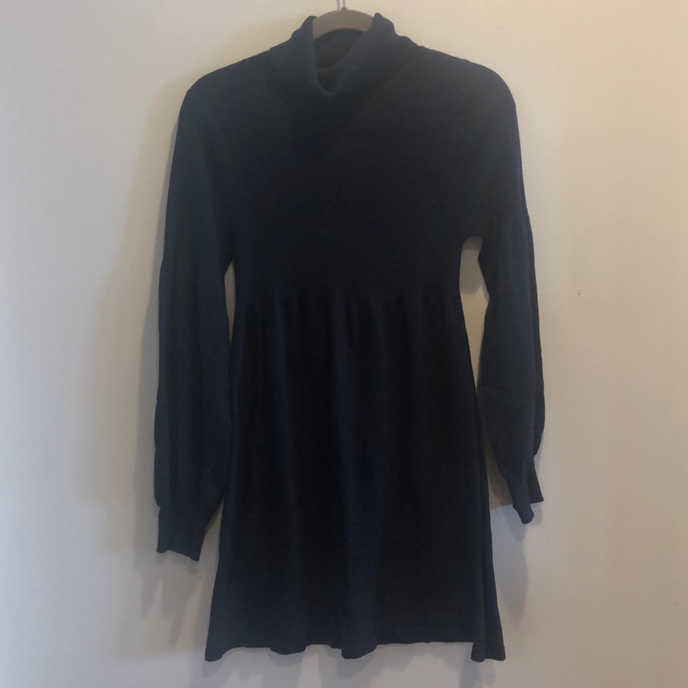 Navy shift dress